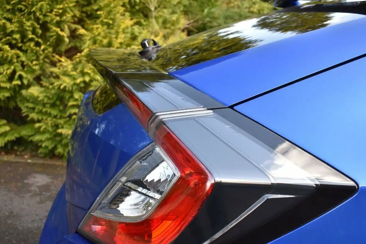 2020-honda-civic-16-i-dtec-sr-hatchback-5d-big-40