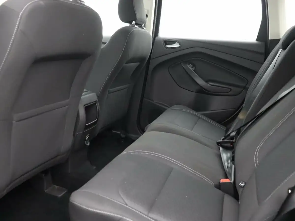 2019-ford-kuga-20tdci-zetec-150ps-awd-ss-big-8
