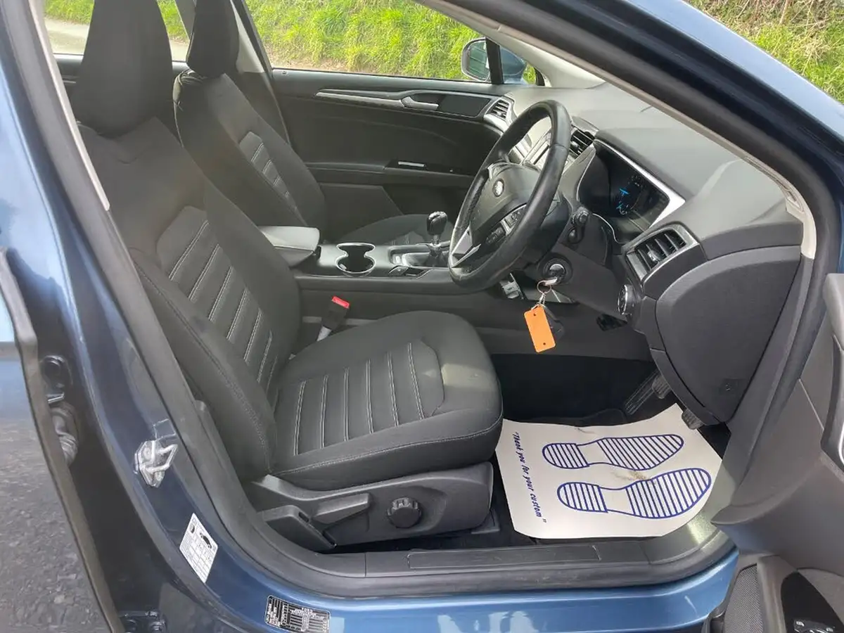 2020-ford-mondeo-20tdci-zetec-edition-estate-big-1
