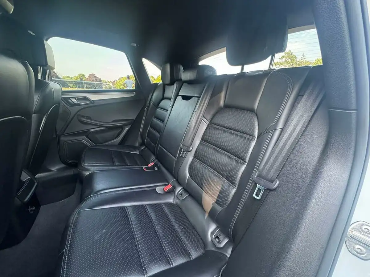 2015-porsche-macan-30td-s-big-43