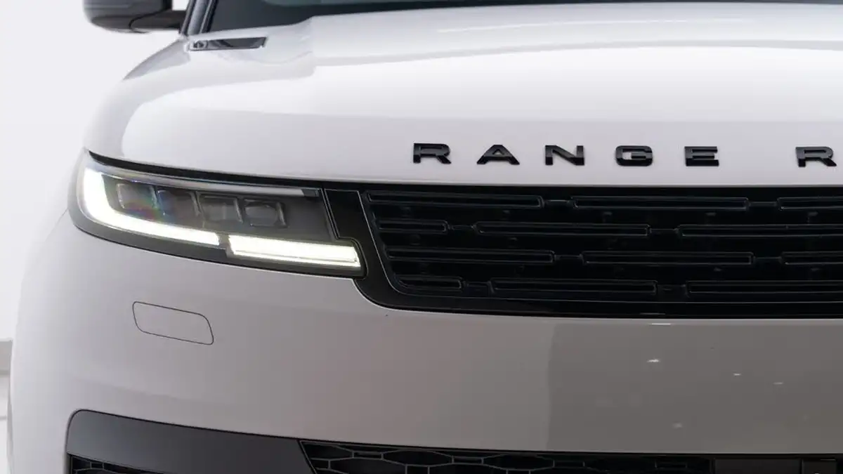 2024-land-rover-range-rover-sport-30-d300-dynamic-se-big-4