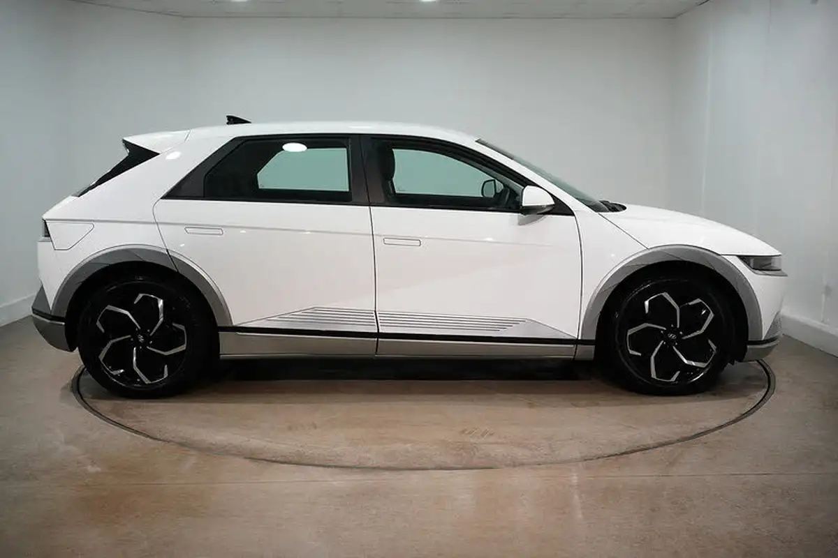 2023-hyundai-ioniq-5-e-premium-228ps-77kwh-rwd-big-4