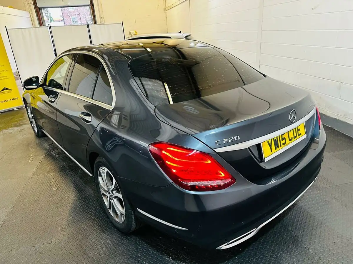 2015-mercedes-benz-c-class-21td-c220-cdi-sport-cdi-bluetec-premiumss-7g-tronic-plus-big-14