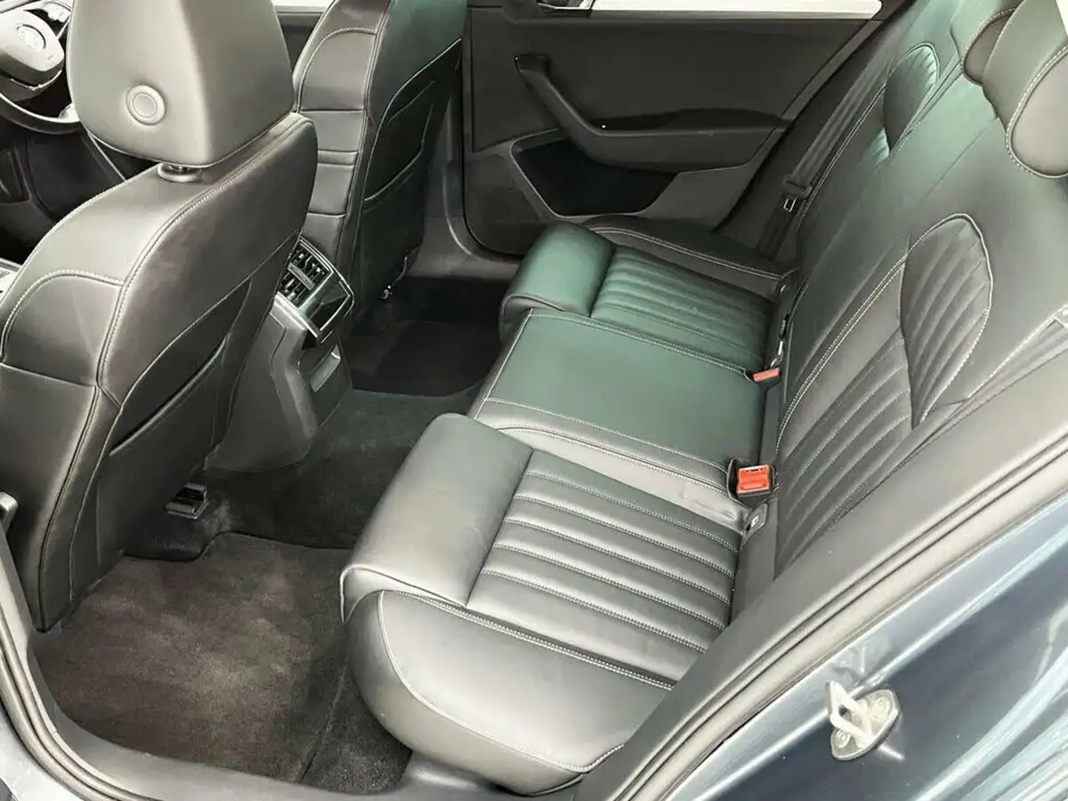 2020-skoda-superb-14-tsi-se-technology-estate-big-32