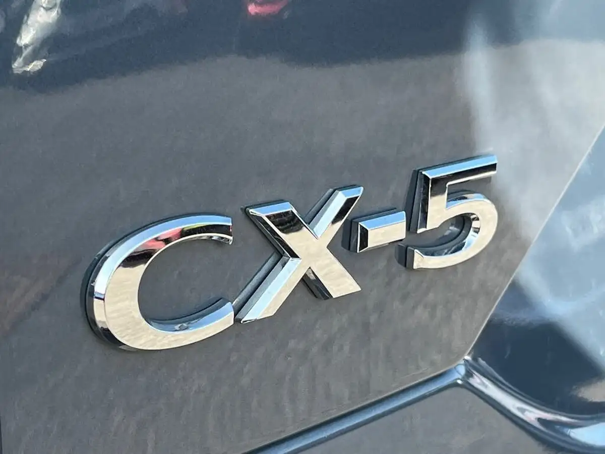 2021-mazda-cx-5-20-kuro-edition-big-27