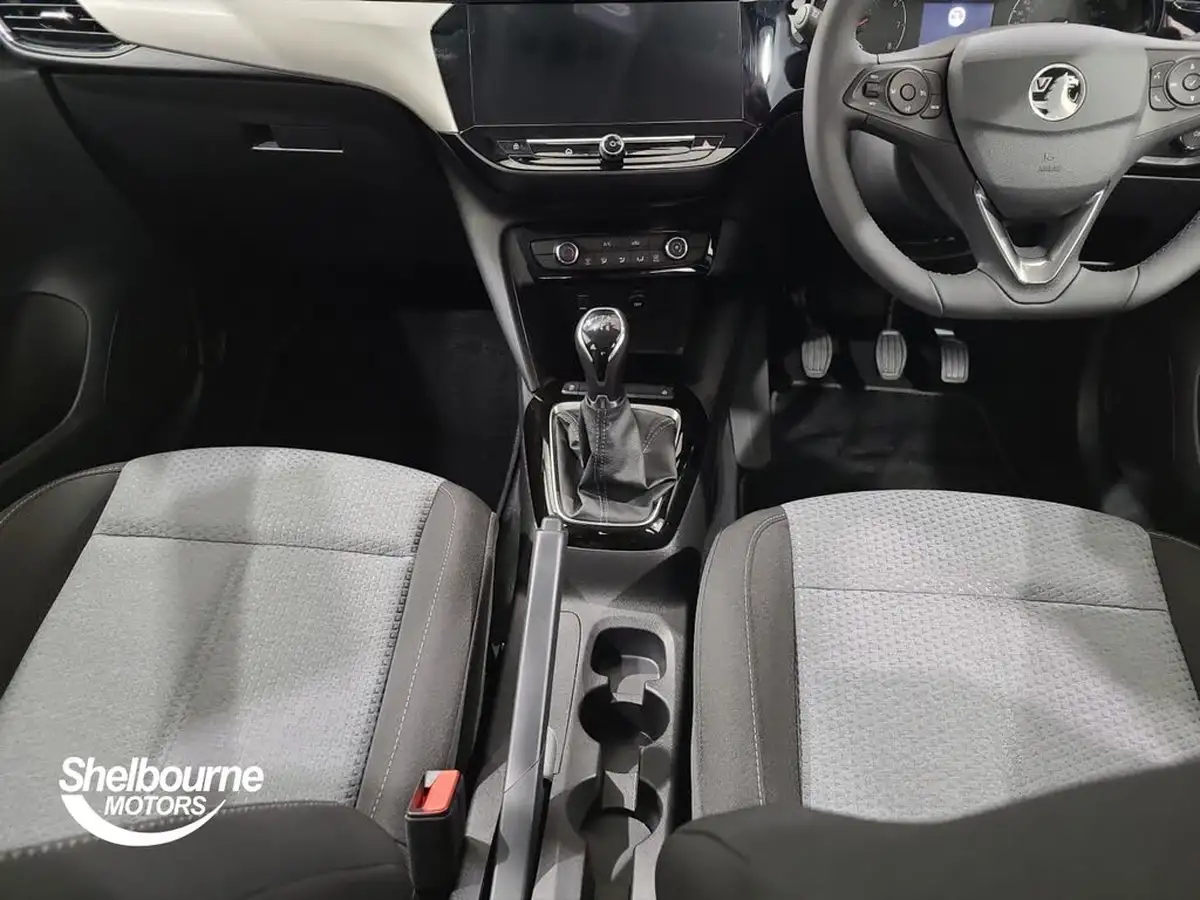 2024-vauxhall-corsa-12i-design-big-15