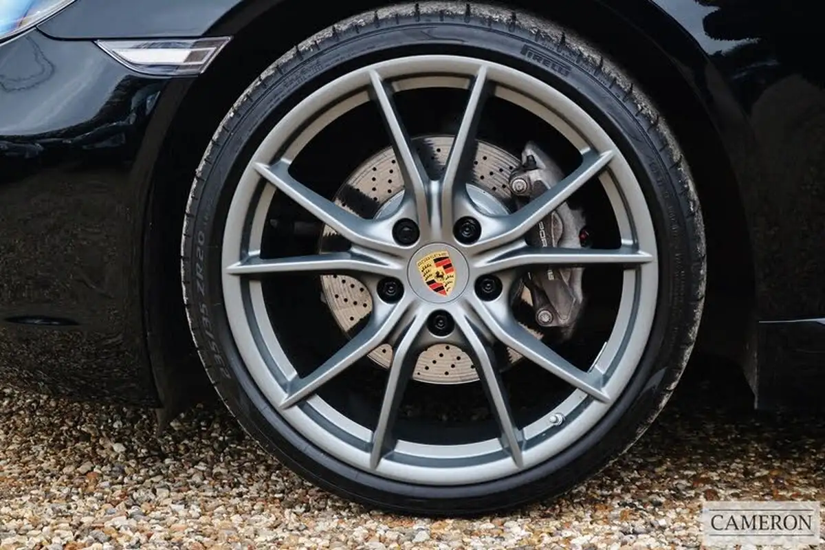 2018-porsche-boxster-718-20-boxster-ss-pdk-big-19