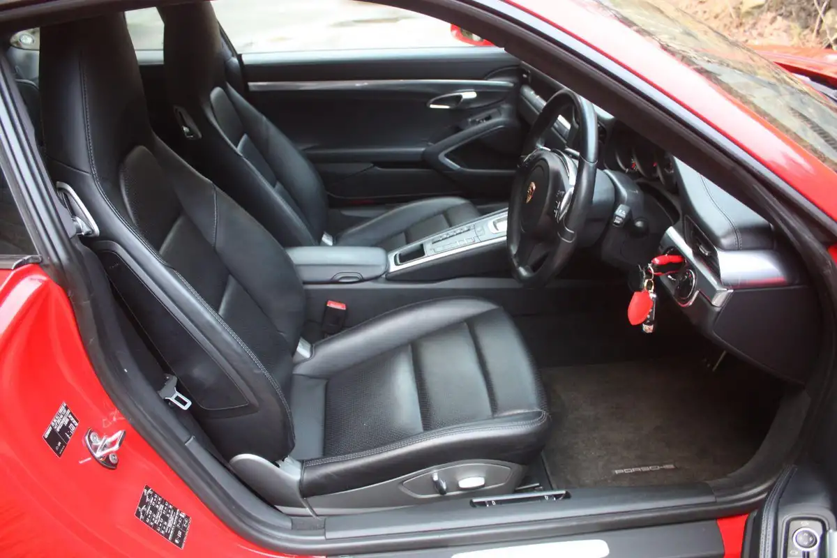 2012-porsche-911-38-carrera-4-s-400bhp-awd-coupe-pdk-big-8