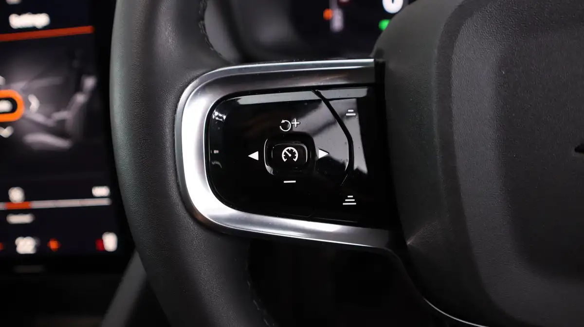 2022-polestar-polestar-2-e-ps2-170kw-long-single-plus-hatchback-big-22