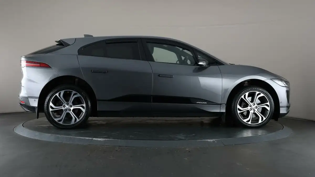 2018-jaguar-i-pace-ev400-first-edition-big-52