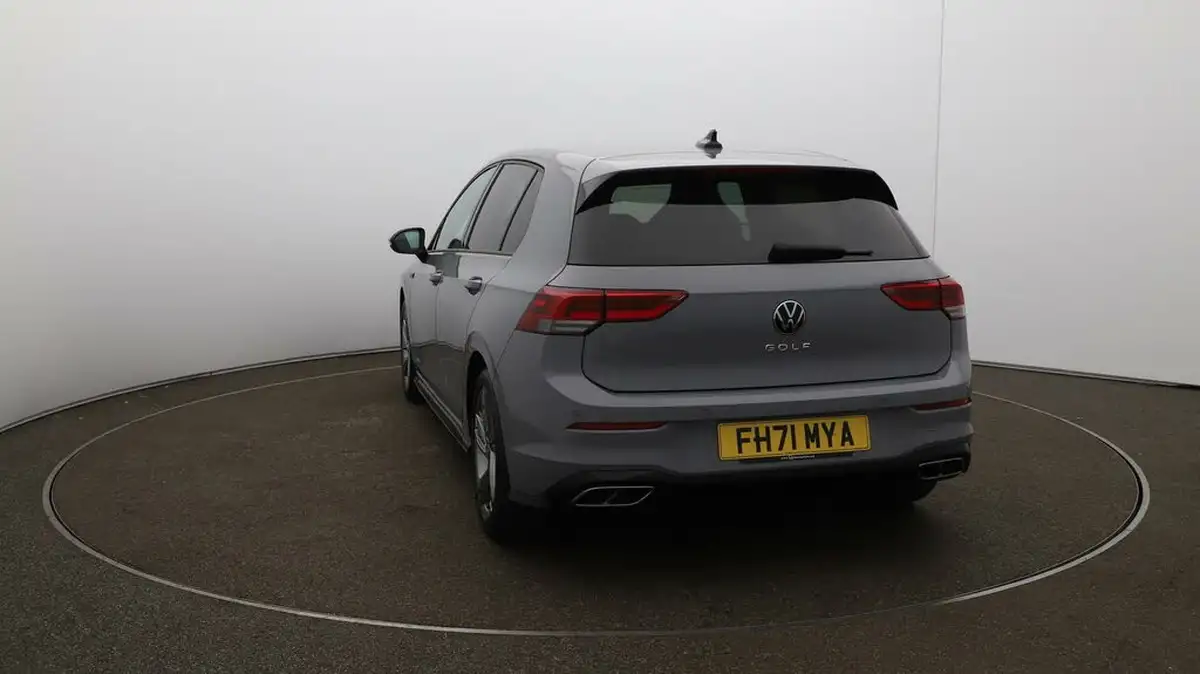 2022-volkswagen-golf-15-tsi-r-line-150ps-hatchback-big-53