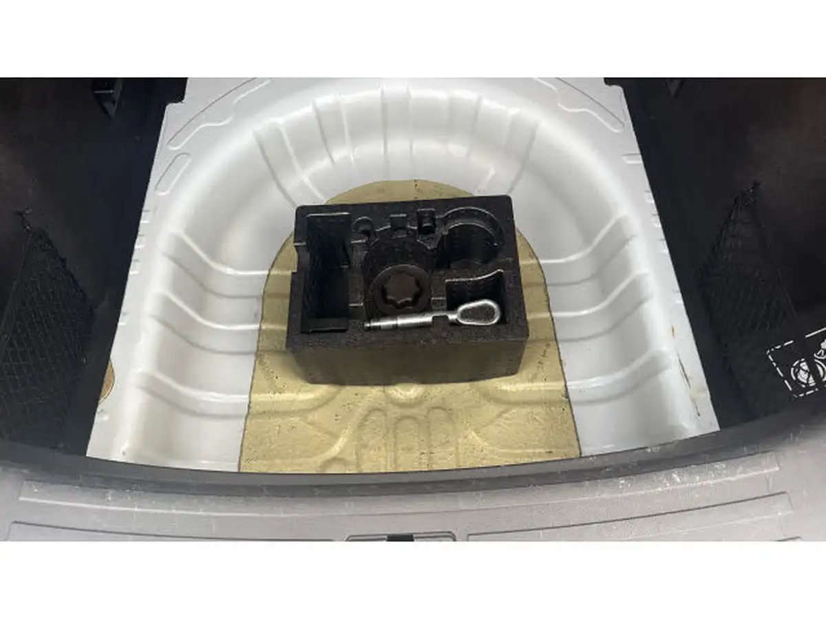2019-mg-zs-suv-10t-gdi-exclusive-111ps-big-21