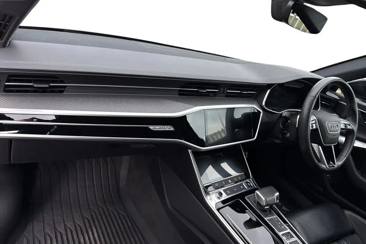 2021-audi-a6-avant-30-50-tdi-black-edition-big-14