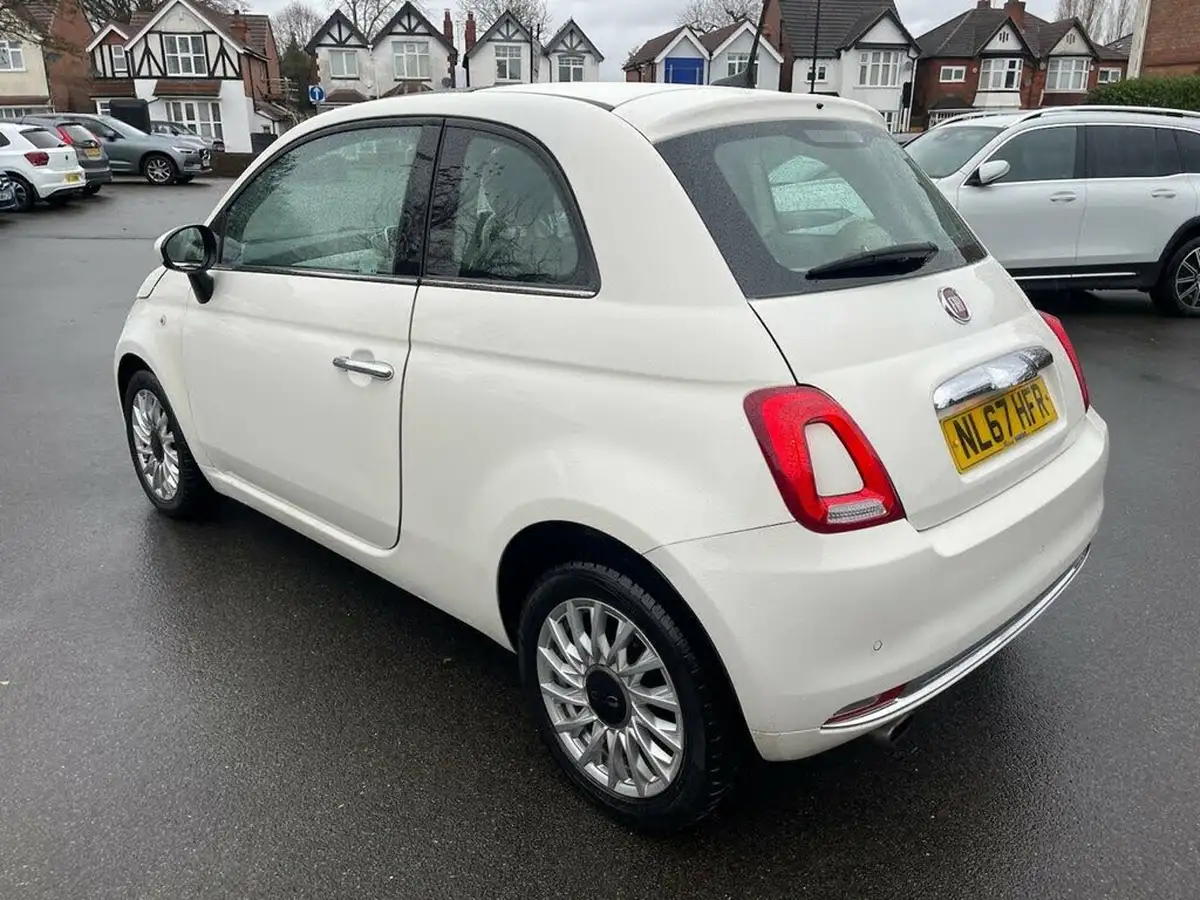 2017-fiat-500-12-lounge-big-7