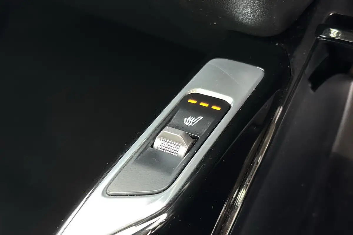 2022-kia-sorento-16-t-gdi-3-226bhp-hev-big-46