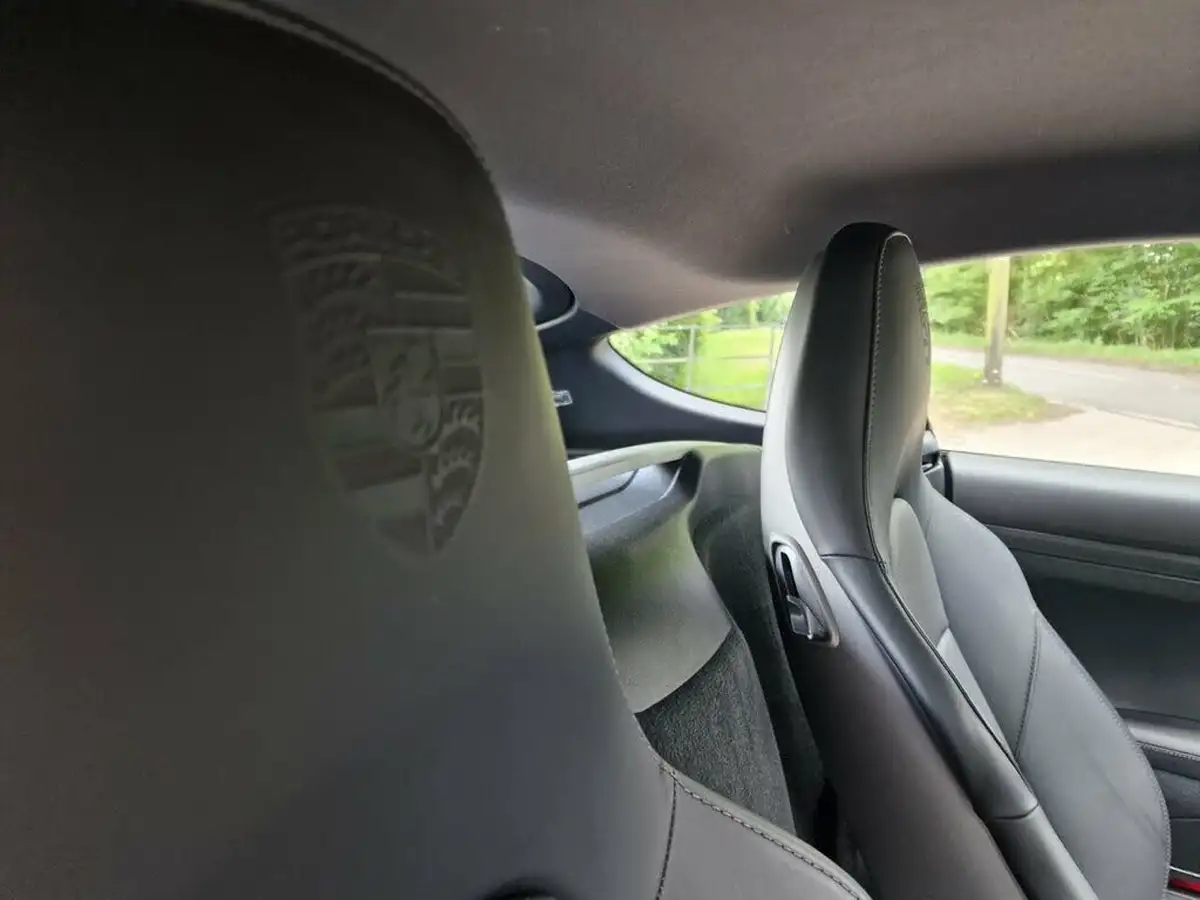 2017-porsche-cayman-718-25-cayman-s-pdk-big-22
