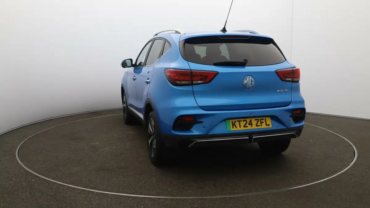 2024-mg-zs-suv-e-trophy-connect-ev-156ps-long-range-big-50