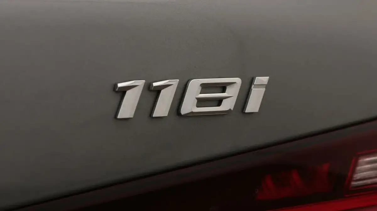 2022-bmw-1-series-15-118i-m-sport-lcp-dct-big-21