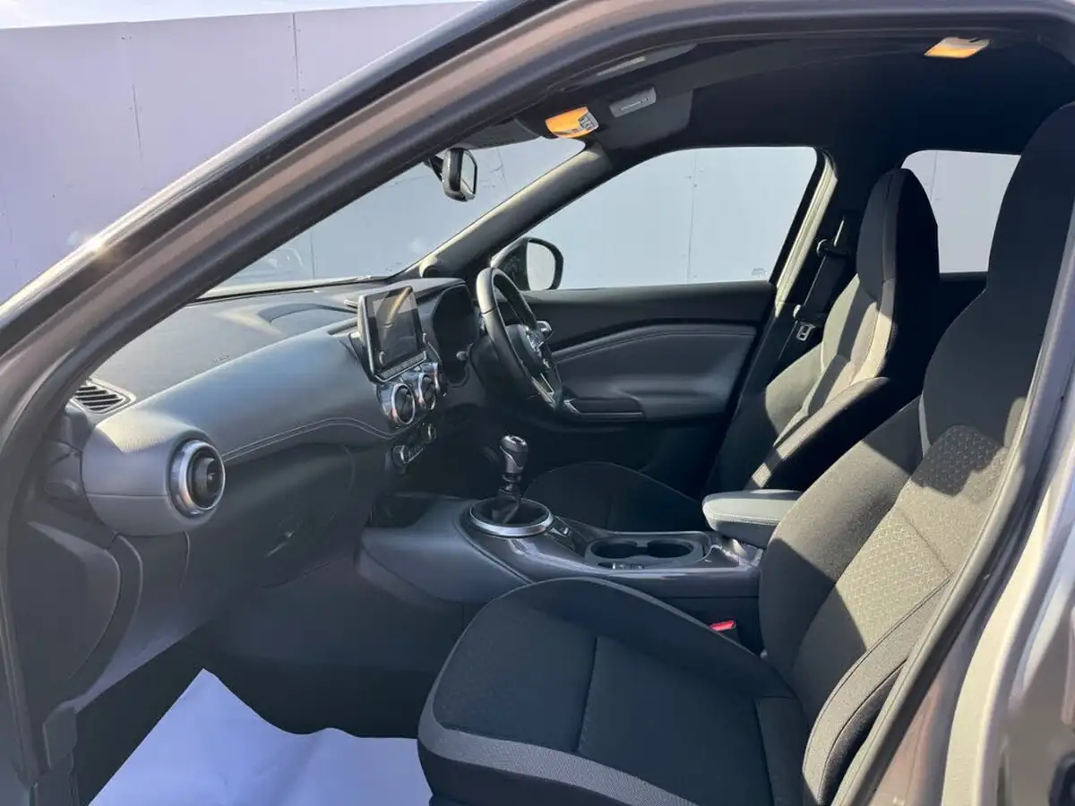 2021-nissan-juke-10-dig-t-n-connecta-big-12