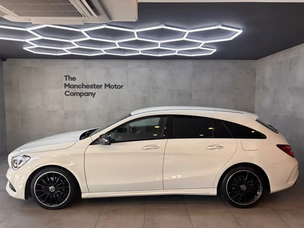 2017-mercedes-benz-cla-21d-cla-200-amg-line-shooting-brake-5d-big-1