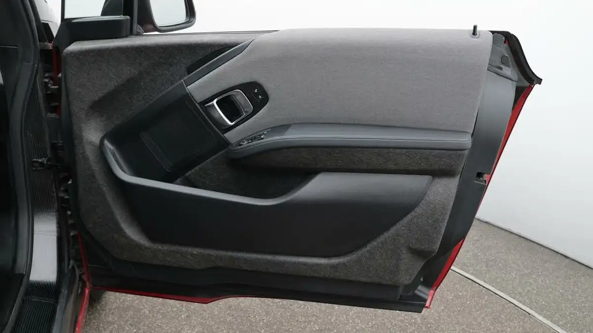 2020-bmw-i3-e-120-ah-big-15