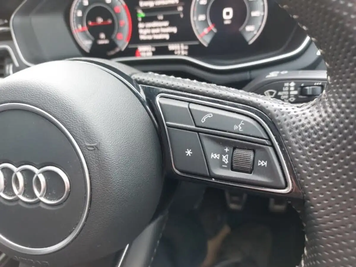 2020-audi-a4-20-35-tfsi-black-edition-big-13