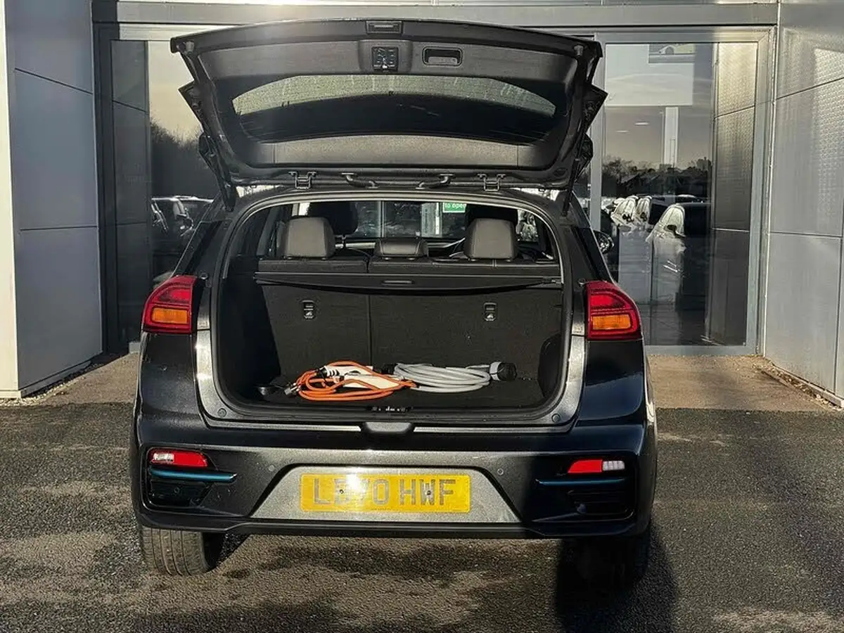 2021-kia-e-niro-ev-4-big-2