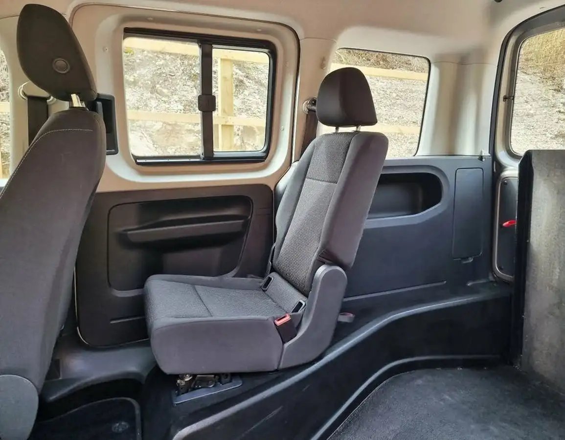 2020-volkswagen-caddy-life-20tdi-c20-big-17