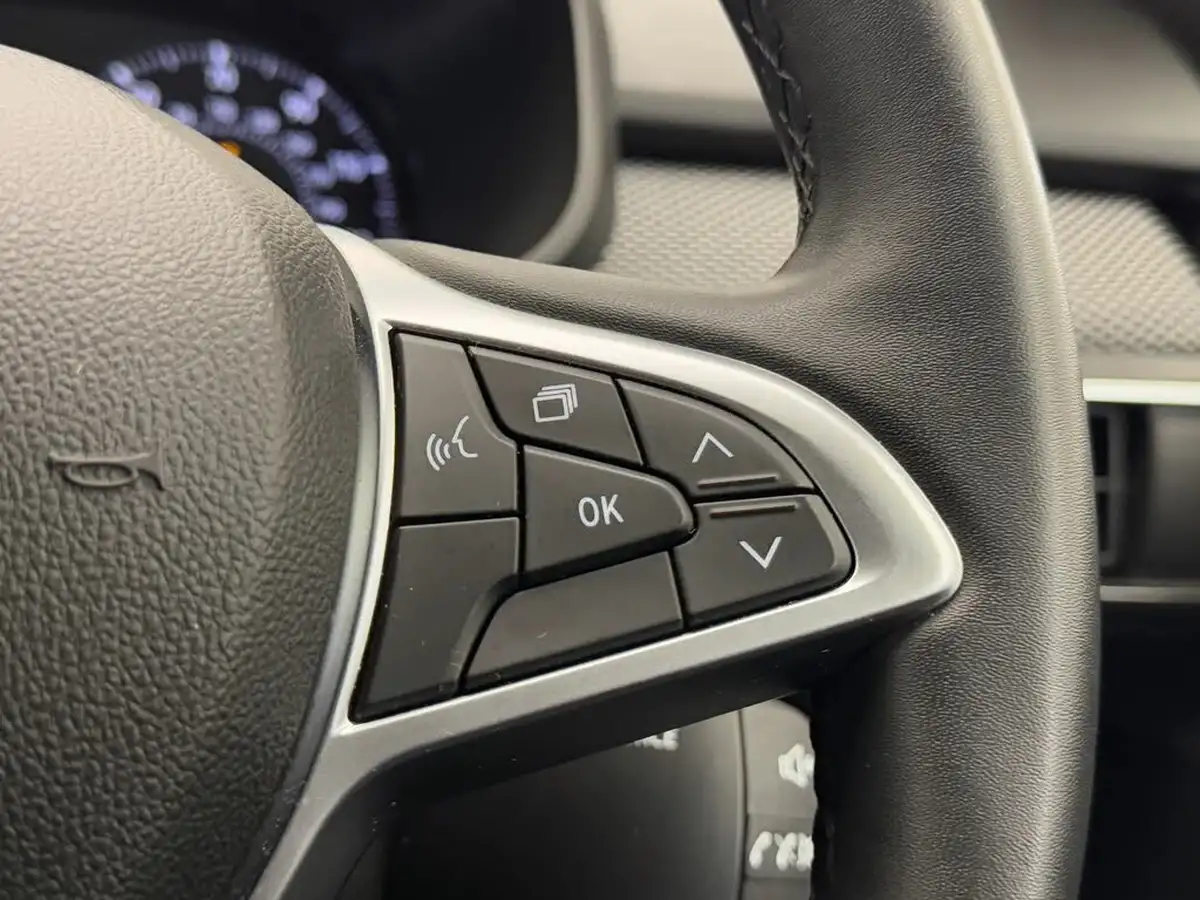 2022-dacia-sandero-10-tce-comfort-90bhp-big-21