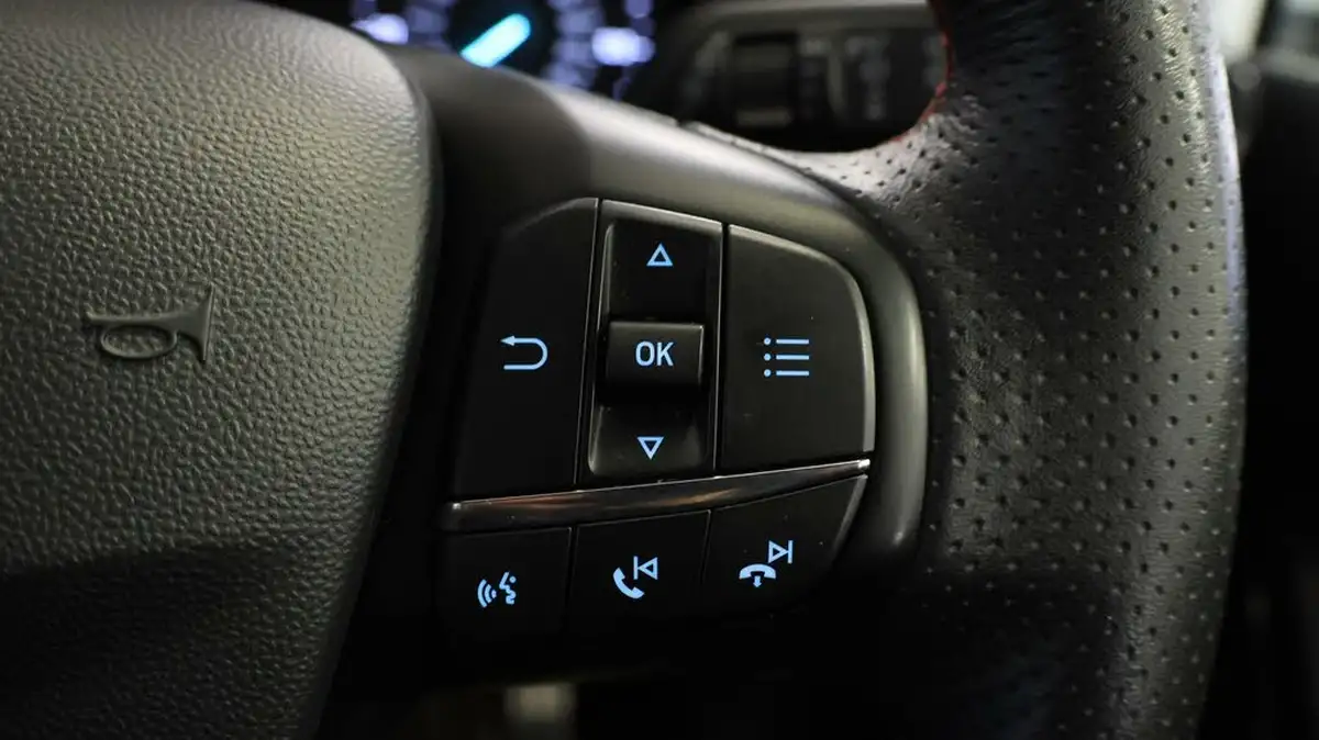 2019-ford-fiesta-10t-st-line-140ps-3d-big-23