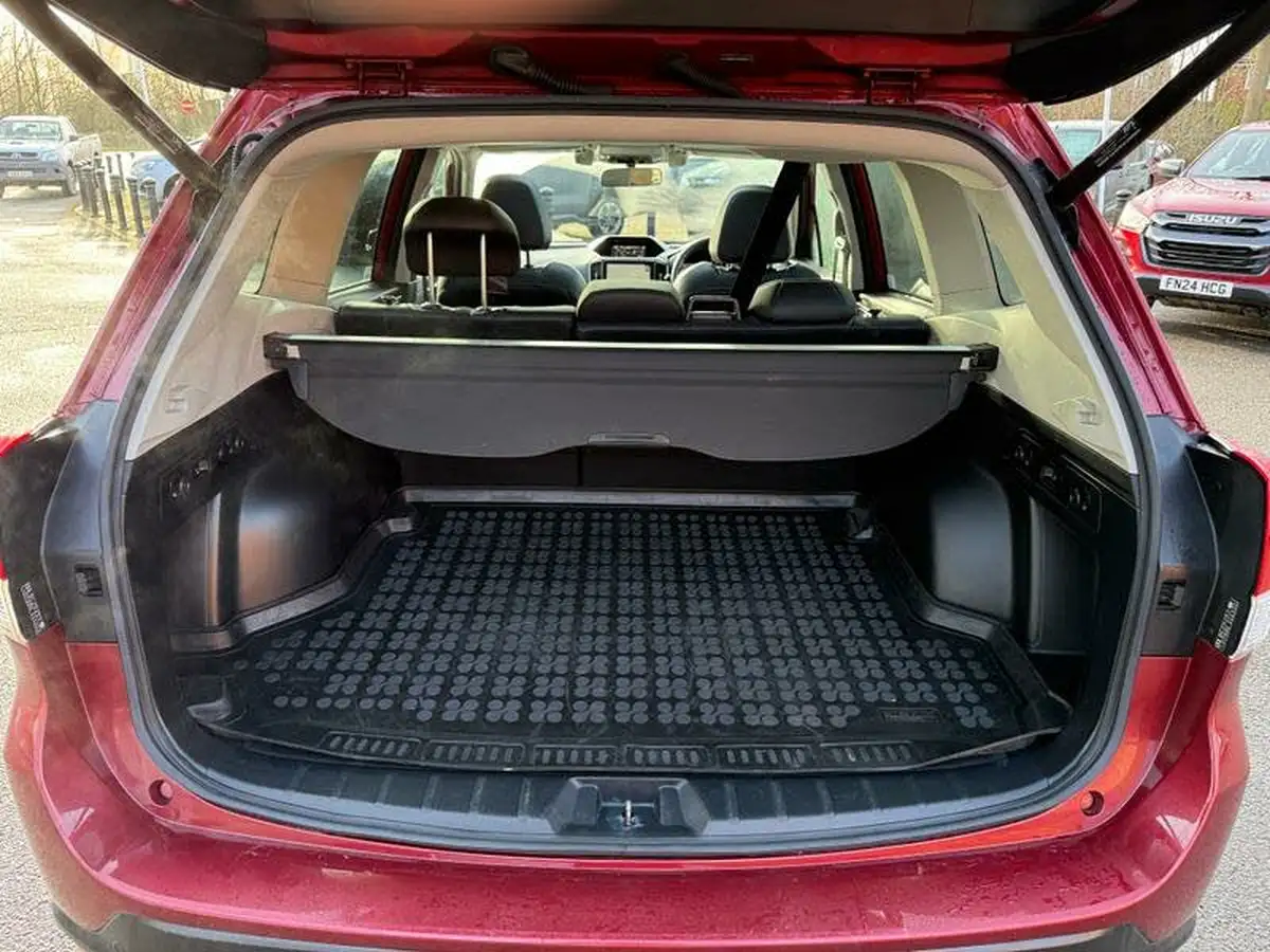 2020-subaru-forester-20-e-boxer-xe-premium-big-16