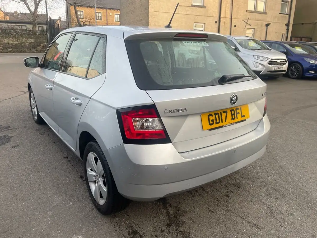 2017-skoda-fabia-12-tsi-se-90ps-hatchback-big-5