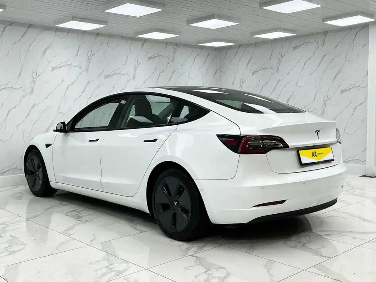 2020-tesla-model-3-e-standard-plus-big-8