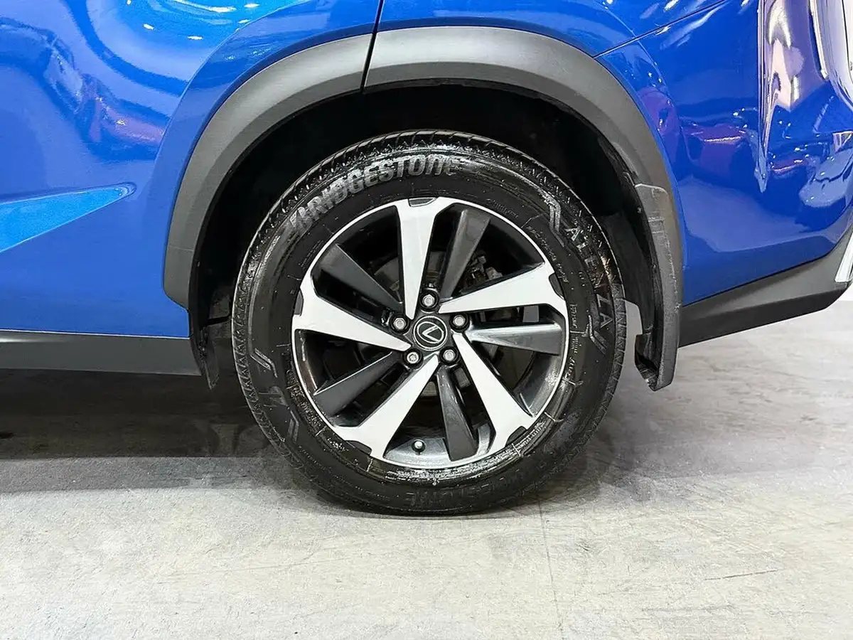 2019-lexus-nx-300h-25-takumi-big-46
