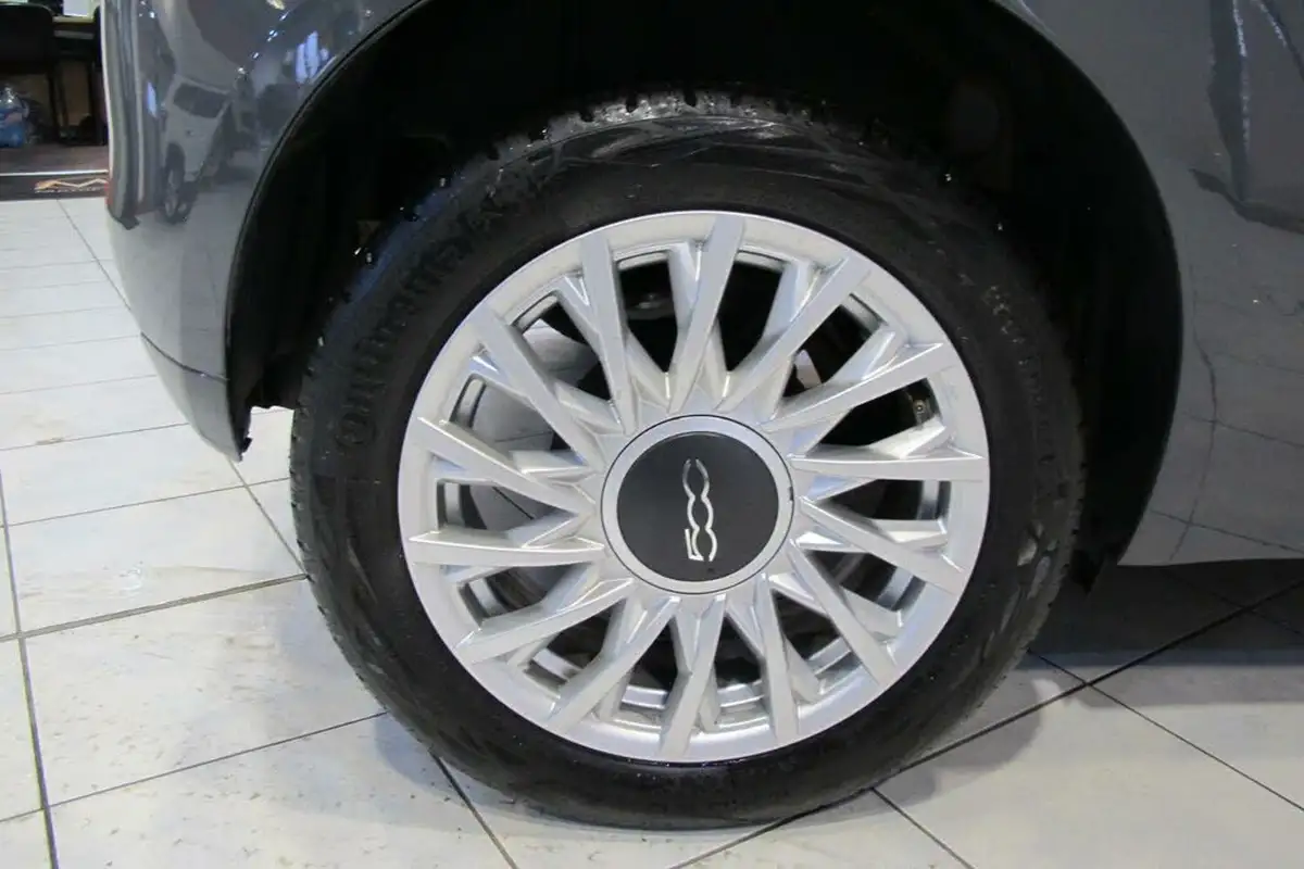 2020-fiat-500-10-lounge-big-43