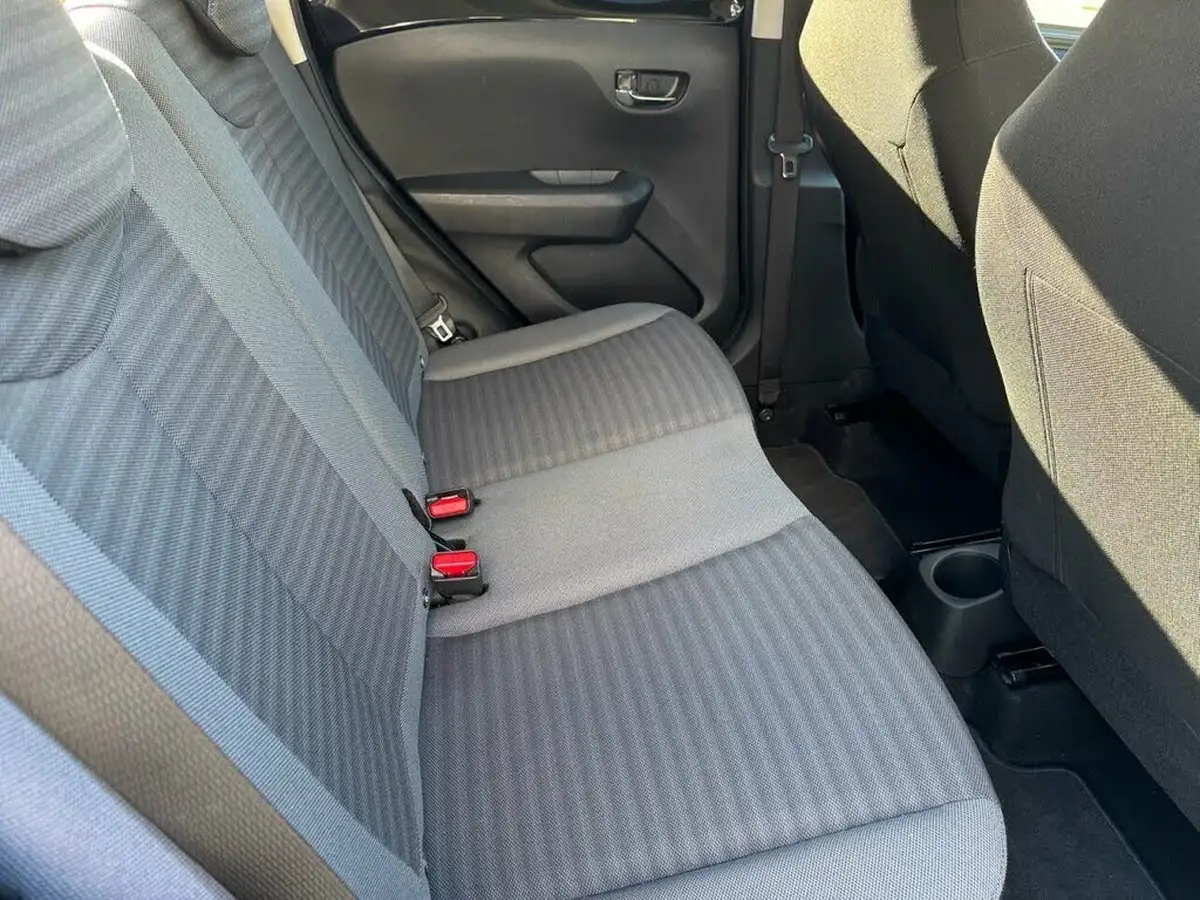 2018-toyota-aygo-10-vvt-i-x-press-71bhp-big-7
