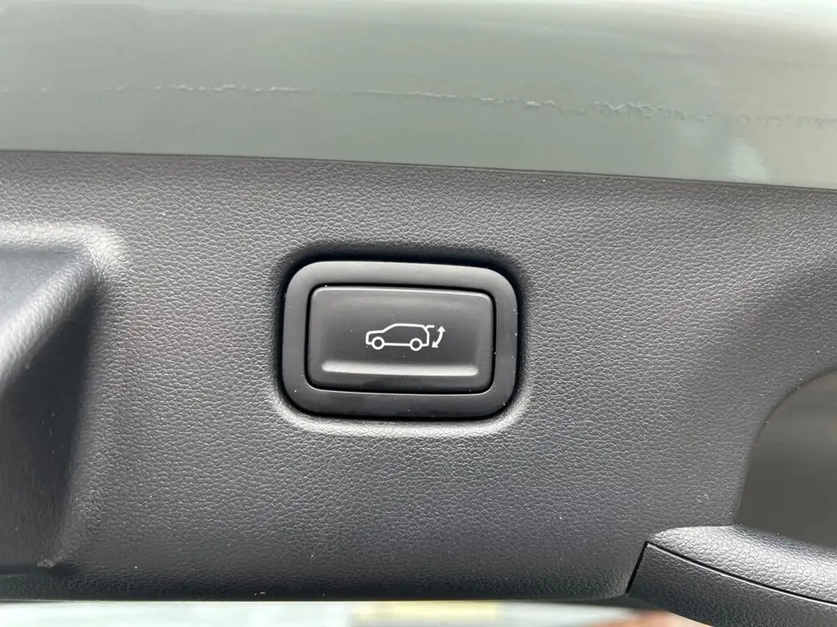 2024-hyundai-kona-16-gdi-n-line-141ps-dct-big-27