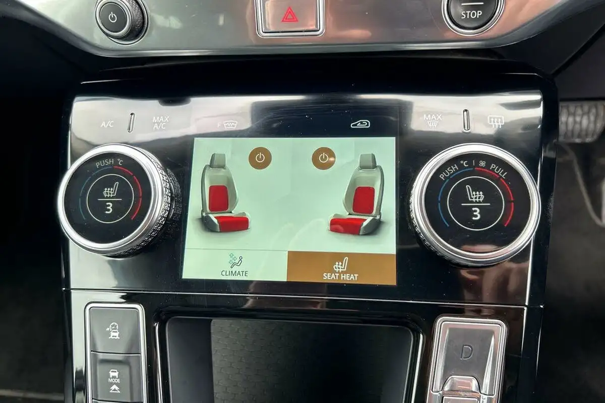 2021-jaguar-i-pace-ev400-hse-big-11