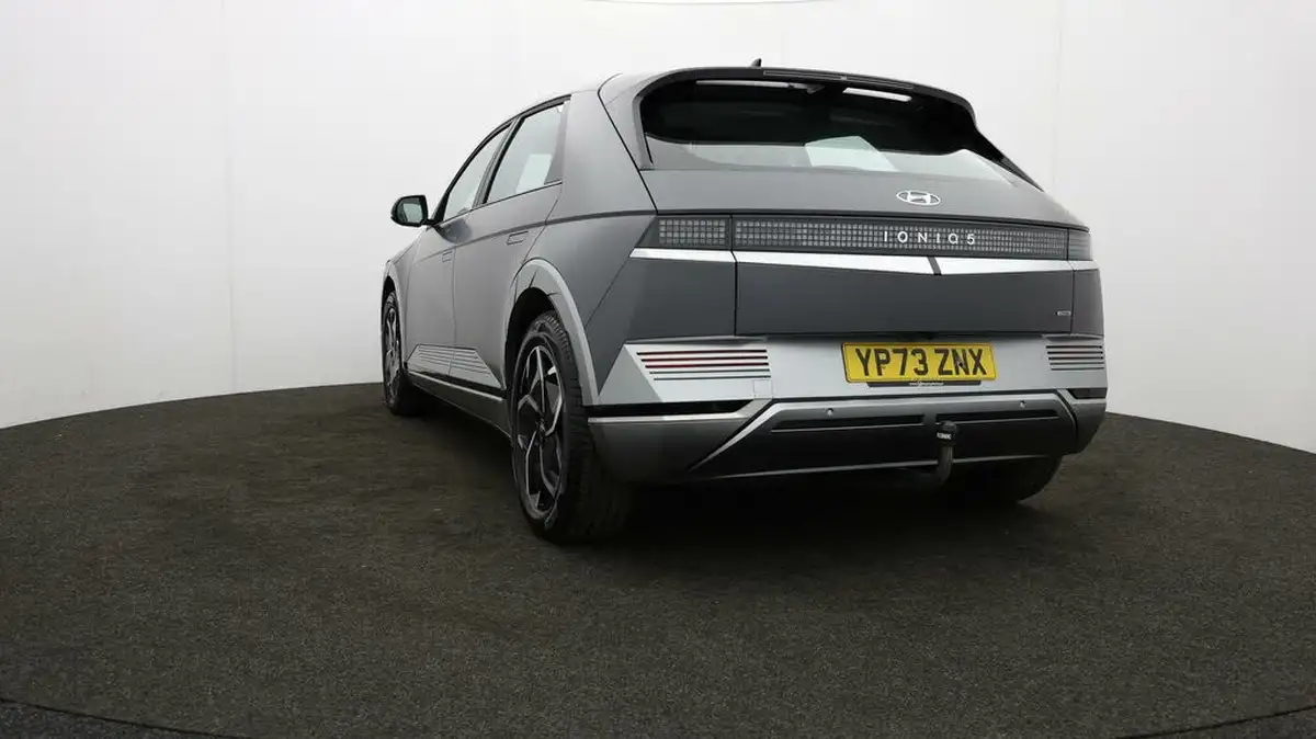 2023-hyundai-ioniq-5-e-premium-325ps-77kwh-awd-big-77