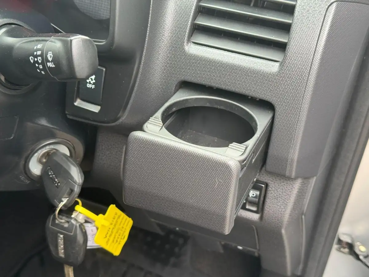 2018-isuzu-d-max-19td-eiger-big-20