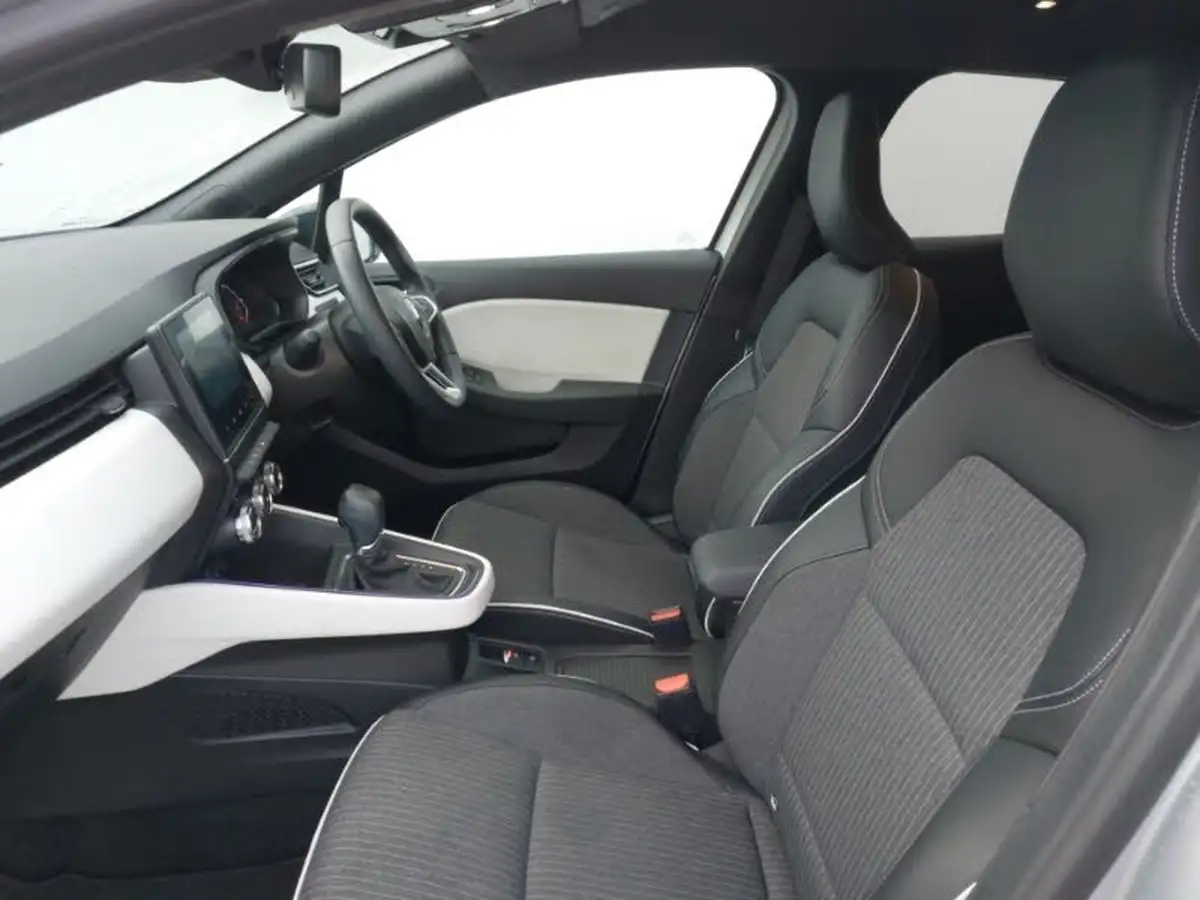 2023-renault-clio-16-techno-big-4