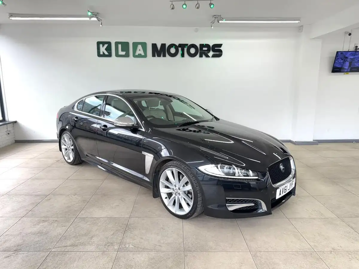 2011-jaguar-xf-30td-s-portfolio-big-6