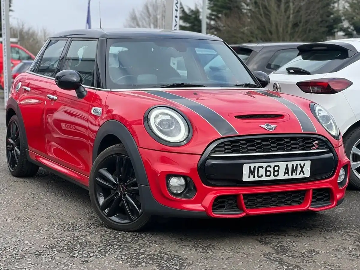 2018-mini-cooper-20-cooper-s-sport-ss-hatchback-5d-auto-big-0