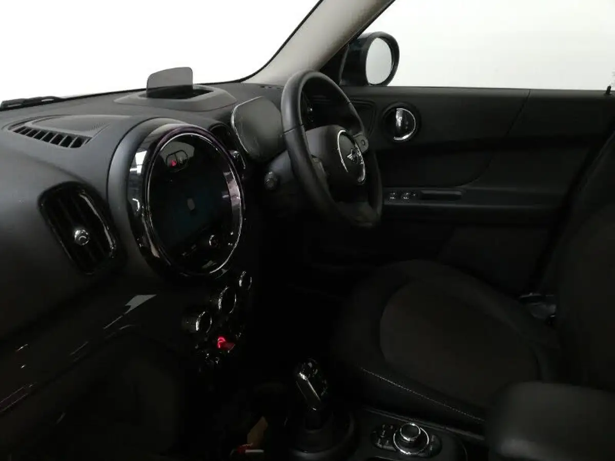 2021-mini-countryman-15-cooper-classic-auto-big-4