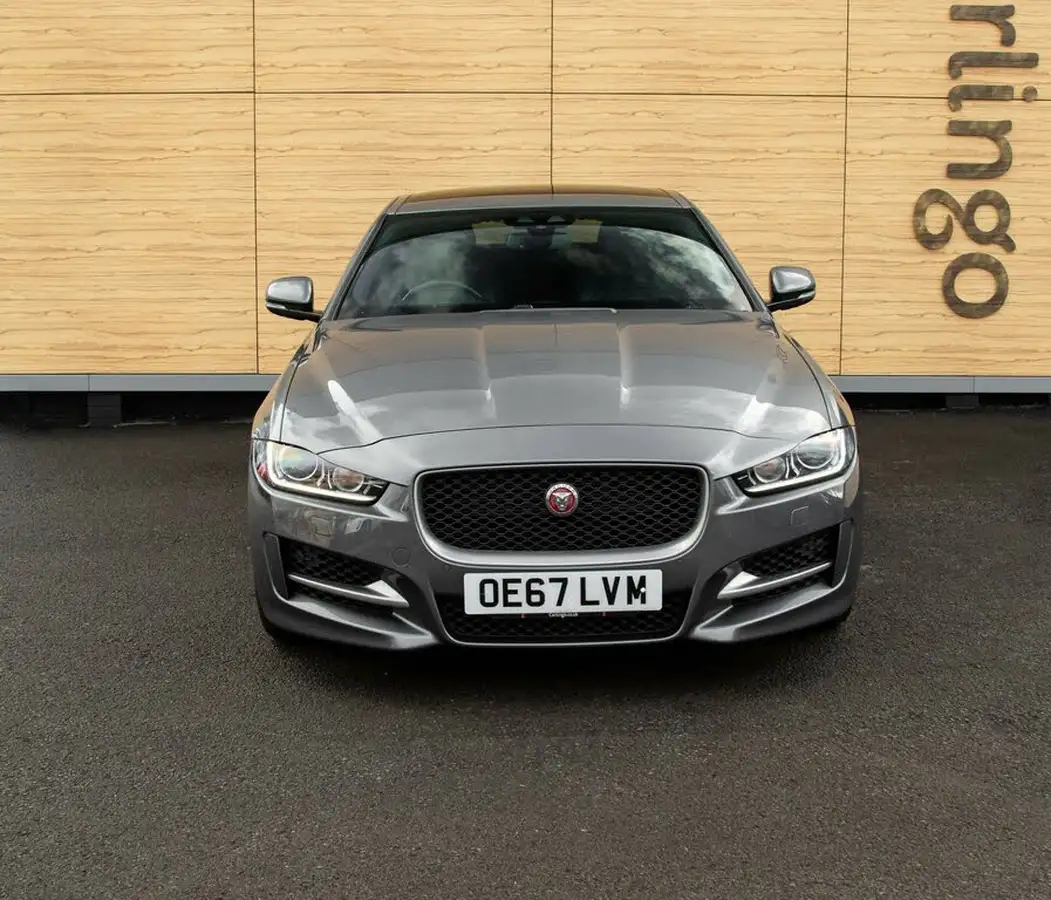 2017-jaguar-xe-20d-r-sport-180ps-ss-1999cc-auto-big-5