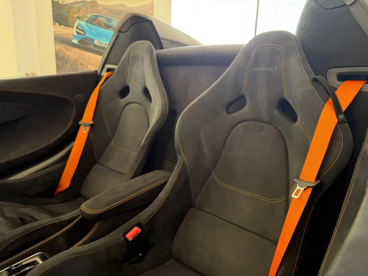 2019-mclaren-600lt-spider-big-15