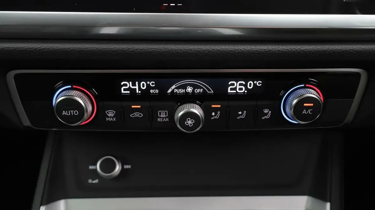 2022-audi-q3-15-35-tfsi-cod-sportback-s-tronic-big-12