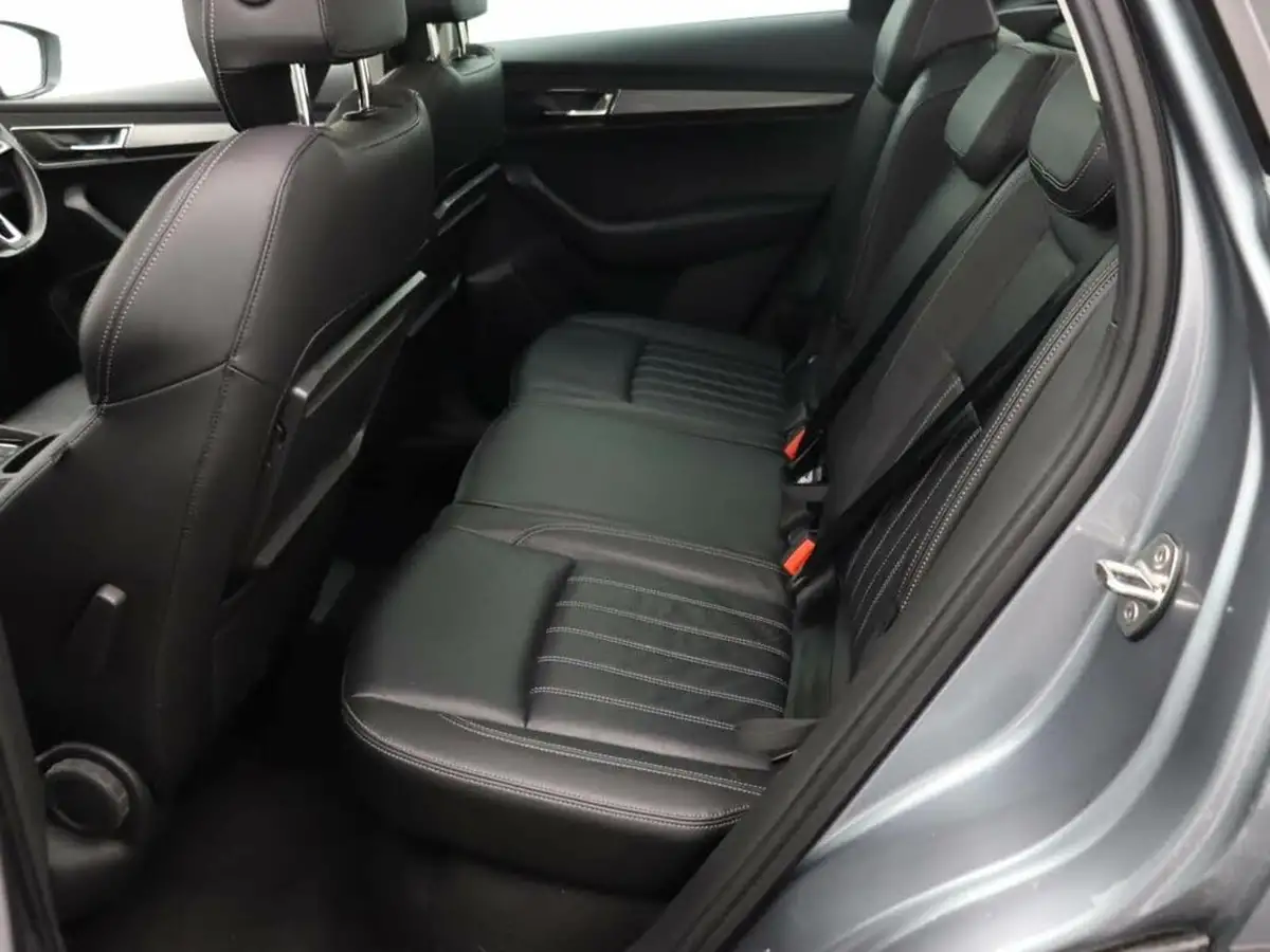 2018-skoda-karoq-15-tsi-edition-ss-dsg-big-9