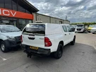 2017-toyota-hi-lux-24d-active-double-cab-pickup-small-5