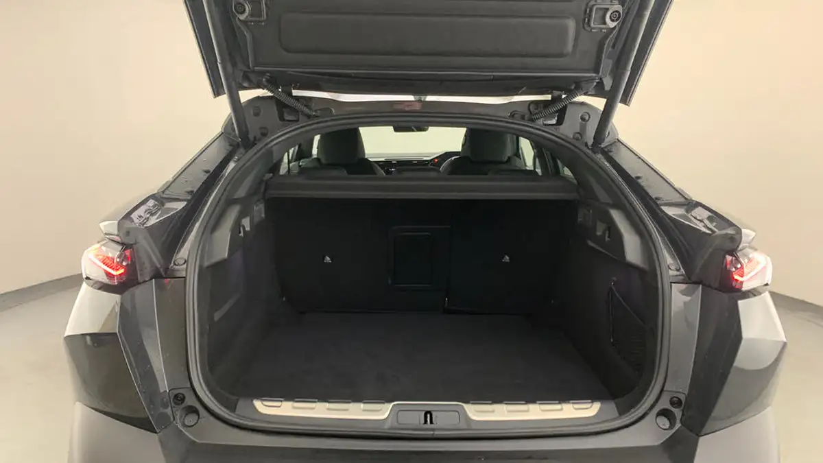 2023-peugeot-408-12-puretech-gt-130ps-ss-eat8-big-4
